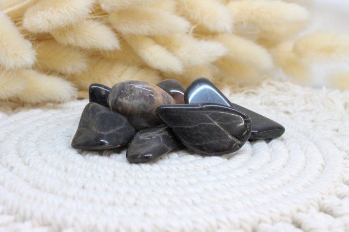 Pierre roulée Pierre de lune noire