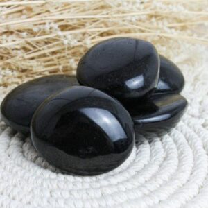Galet Tourmaline noire