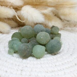 Prehnite brut